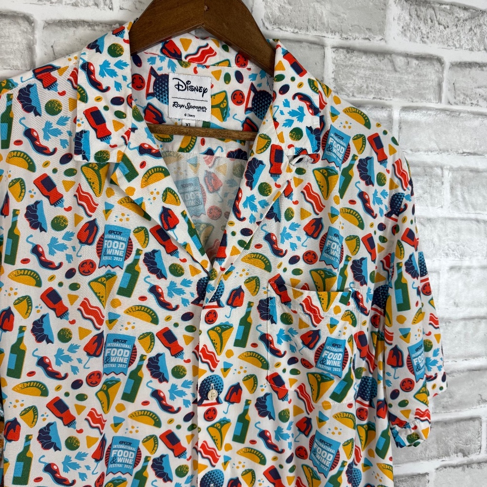 Reyn Spooner x Disney Epcot Food & Wine Festival 2023 Button Camp Shirt Mens XL